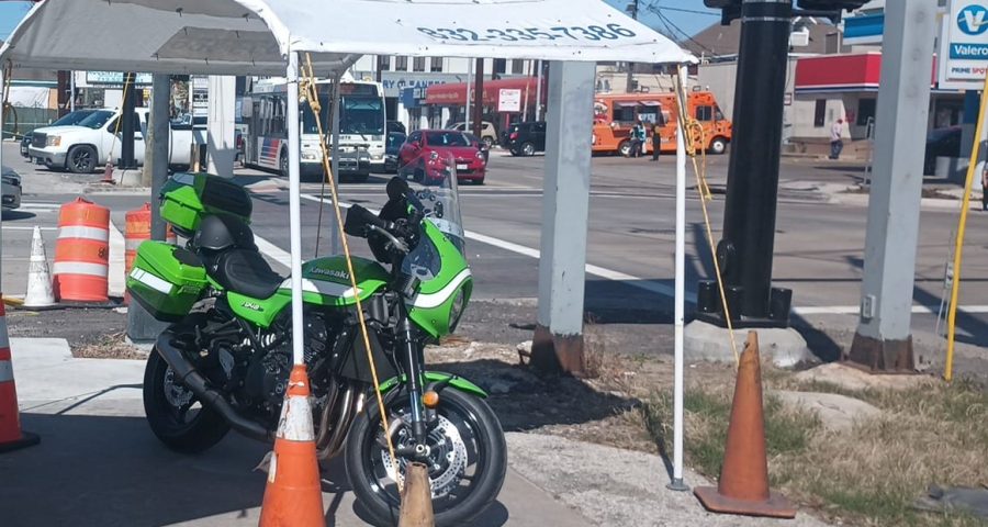 Photo of Chips & Cracks Windshield Repair in Houston, TX 77098.